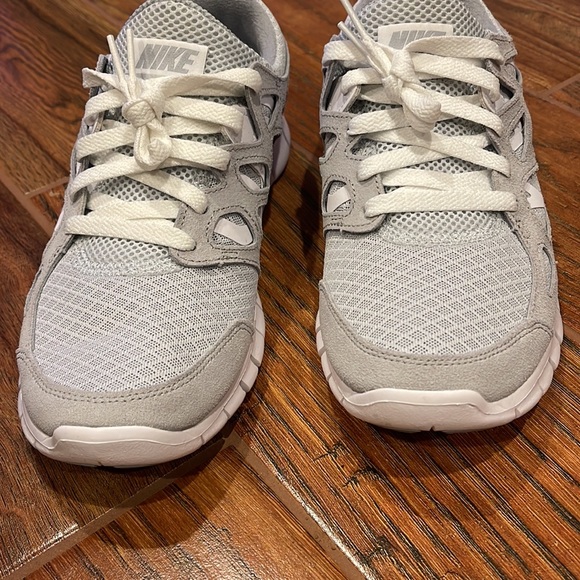 Nike Free Run 2 Men’s Sneakers - Picture 8 of 10